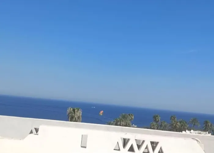 Di Lusso Con Terrazzo Vista Mare *